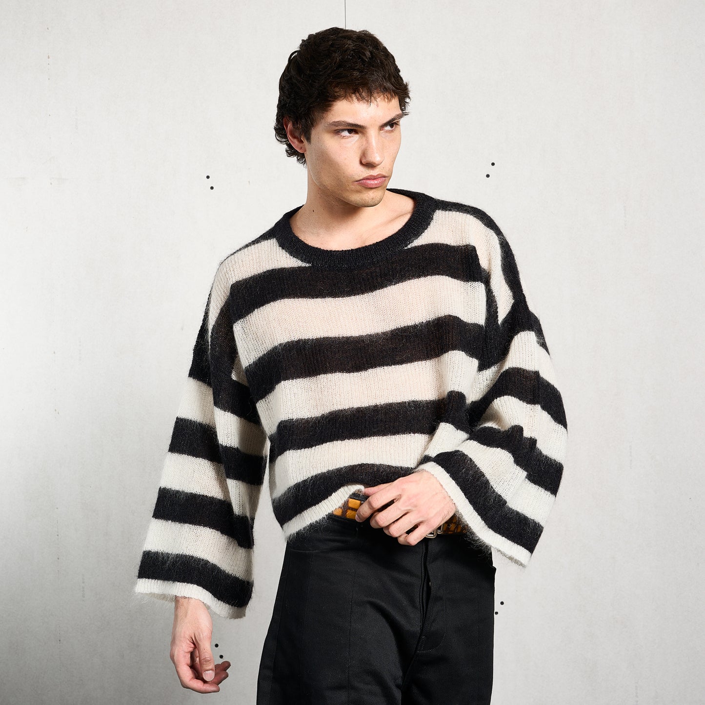 BABY MOHAIR SWEATER