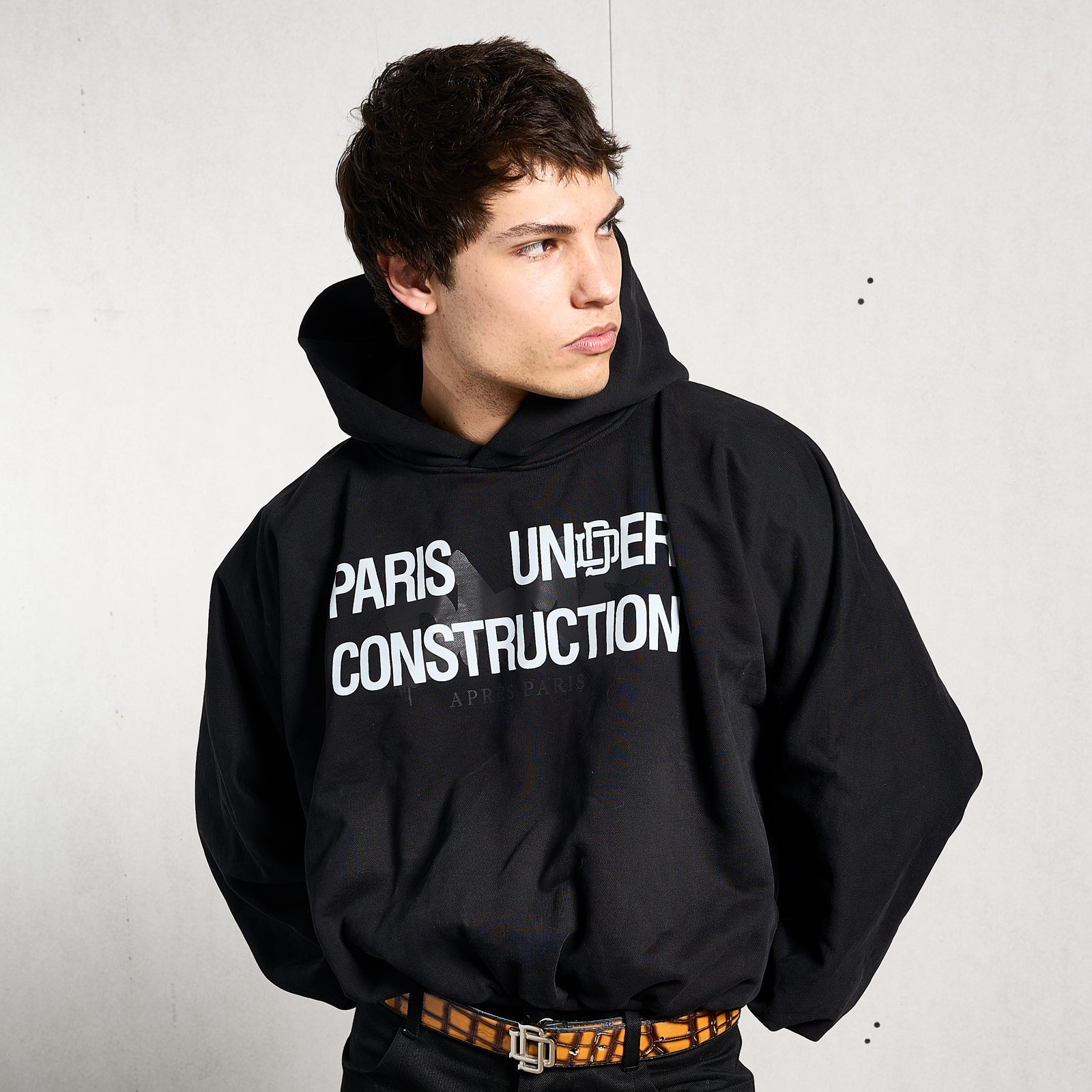 UNIFORM HOODIE – DAME APRÈS PARIS