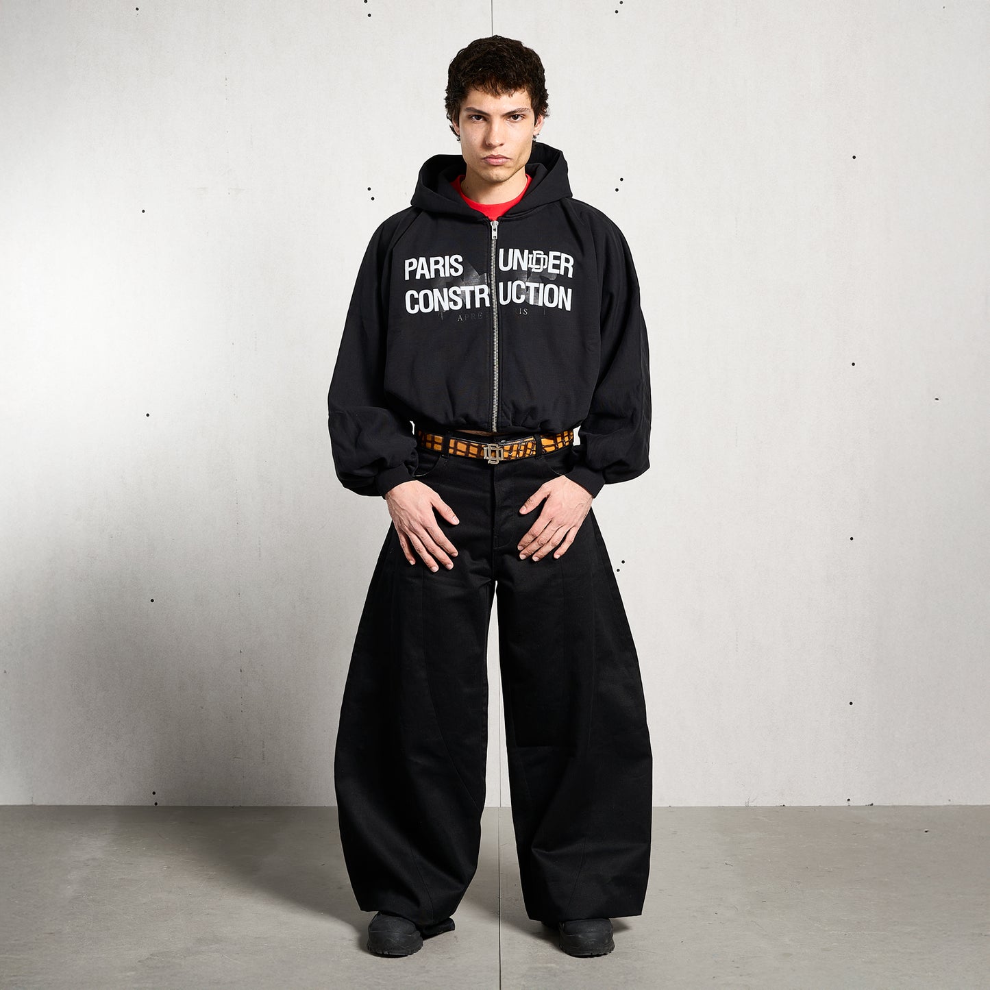 UNIFORM ZIPPER