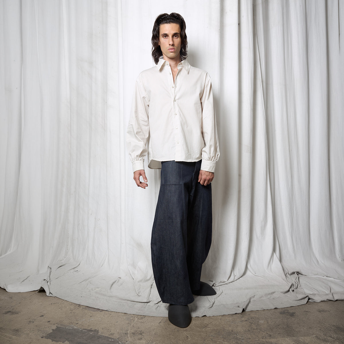 WHITE STRIPES TAILOR SHIRT