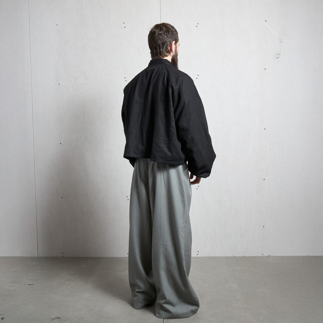GRAY TRIPLE PLEAT PANT