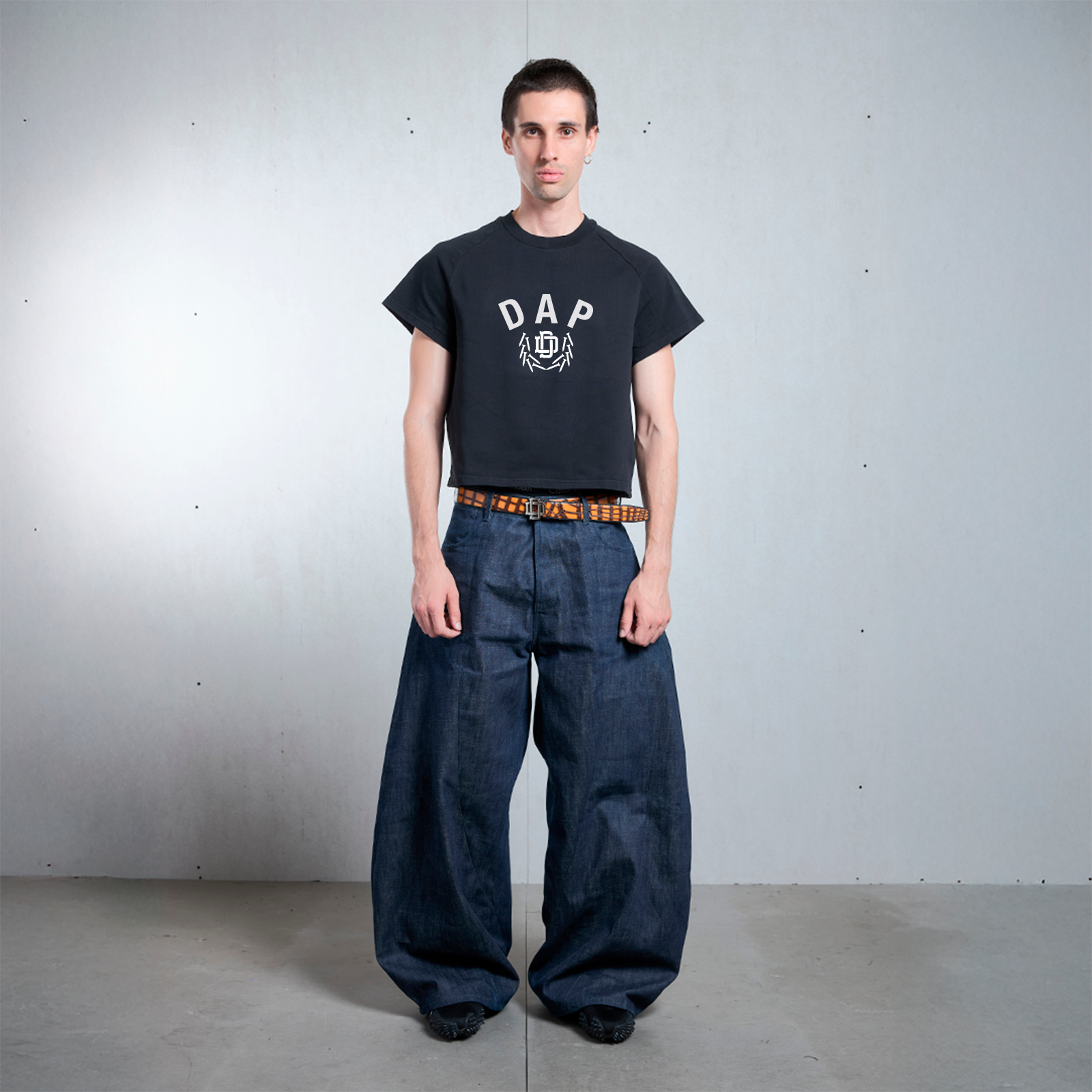 BLACK DAP RANGLAN BABY TSHIRT