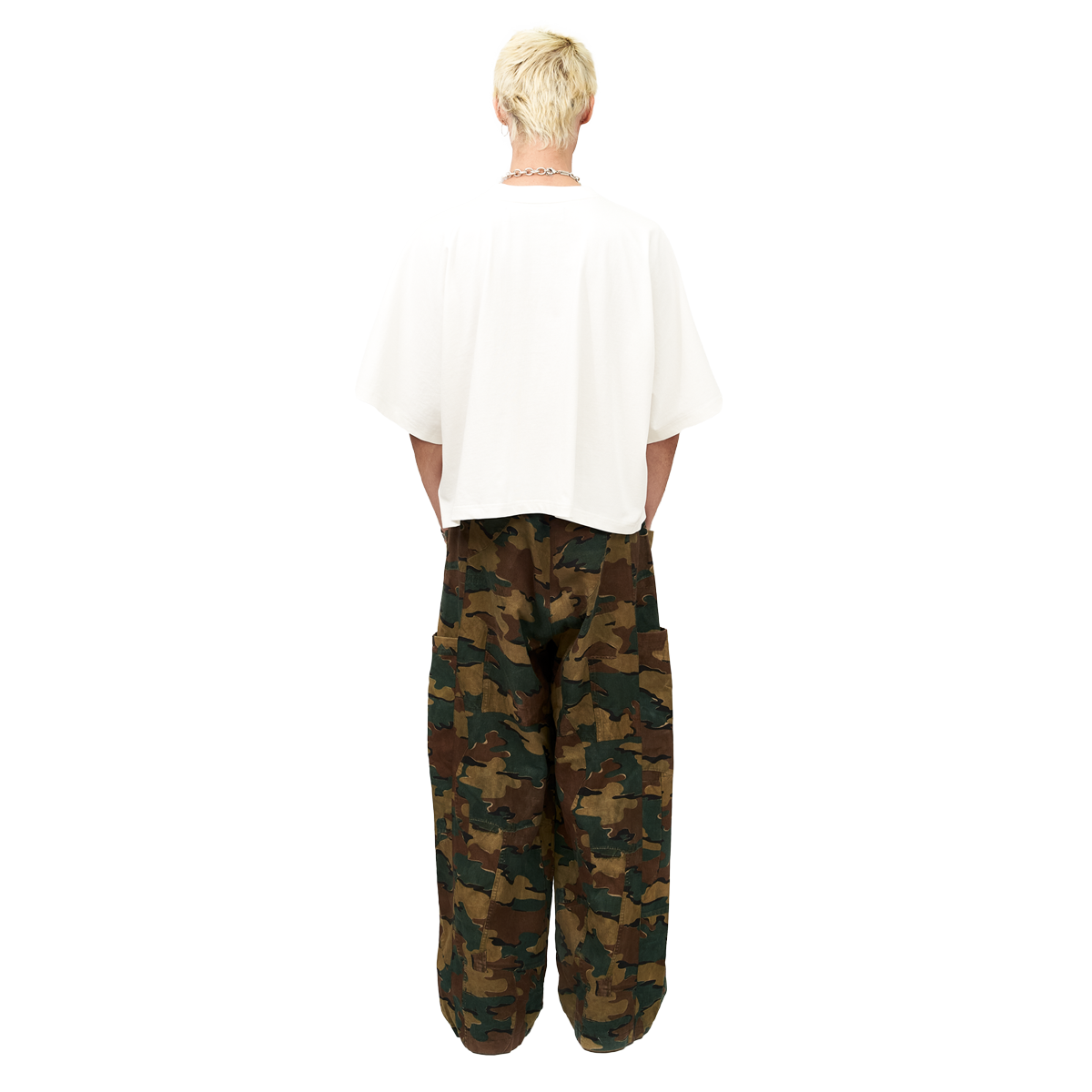 WHITE UNIFORM TEE